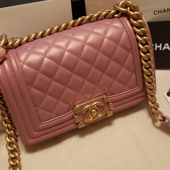 * SOLD **Chanel boy bag - Picture 3 of 8